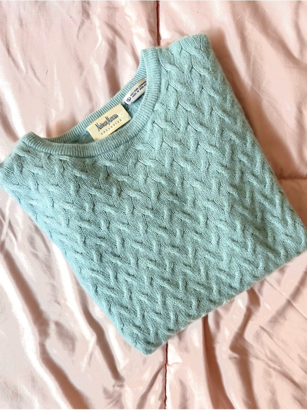 Neiman Marcus Mint Green Textured Chevron Crew Sweater